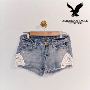 American Eagle Short Shorts With Lace Detail Sz 2